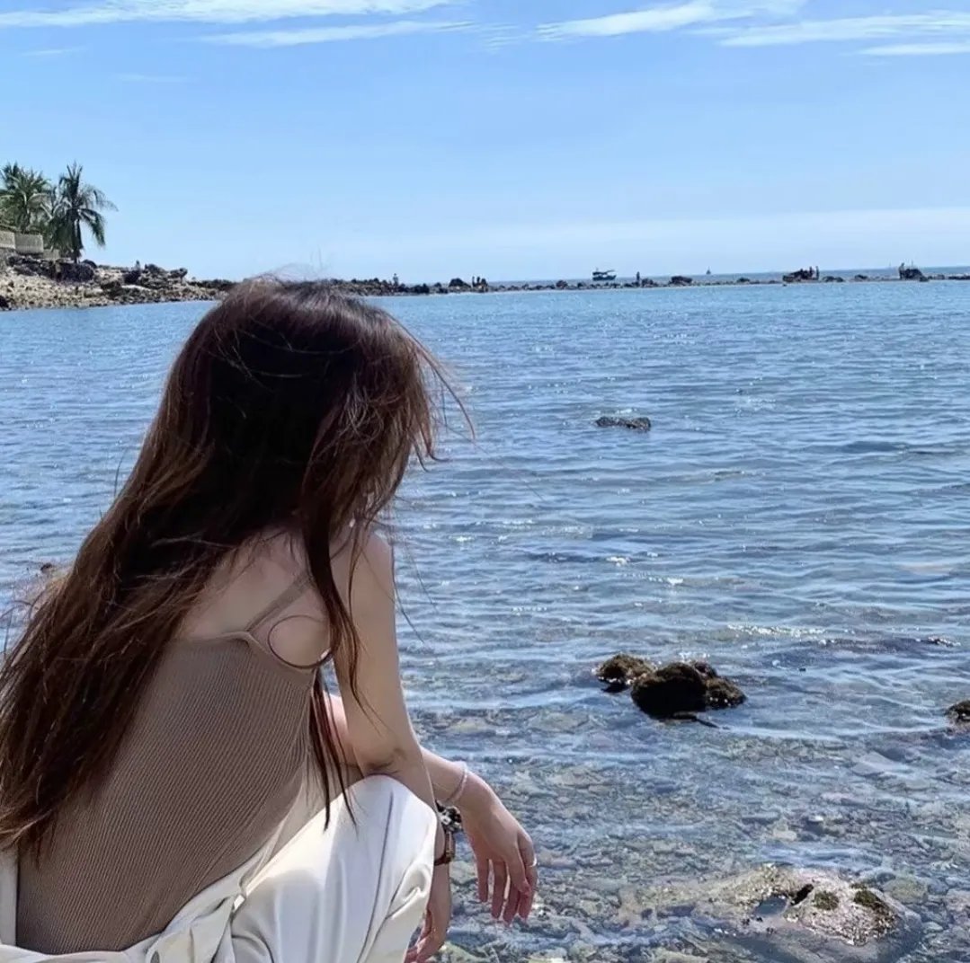 穿越橄榄树林