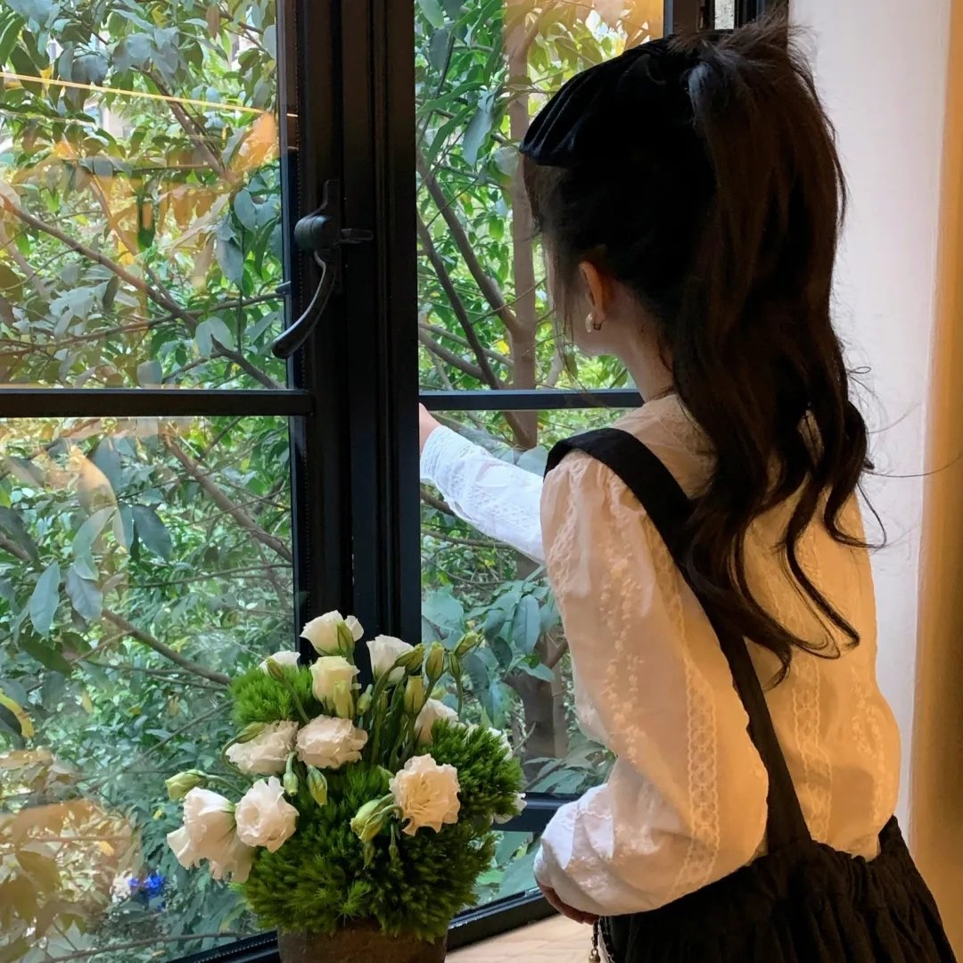 那还是卡洛森!